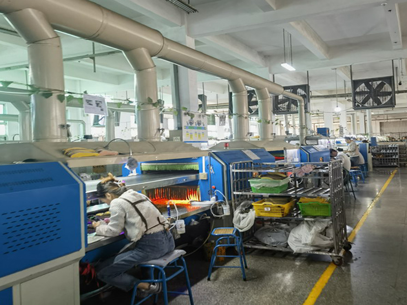 Produttore leader in Cina di scarpe barefoot tra i primi 3